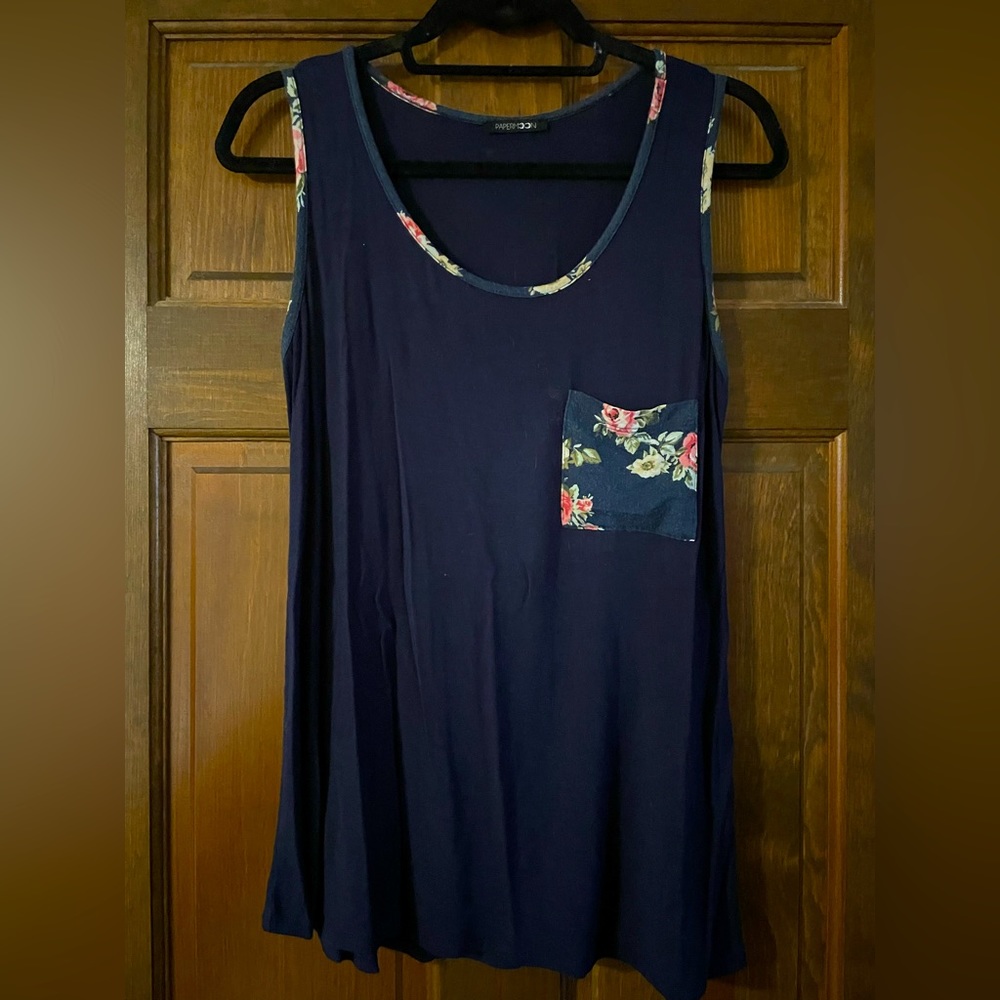 Papermoon Navy Floral Front Pocket Tank Top 🌸